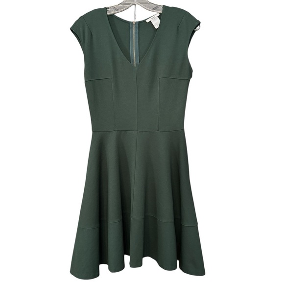 Bar III Green Fit & Flare Dress | Sleeveless Zip Back M - Picture 1 of 6